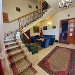 Fabianics Kastely Bed & Breakfast