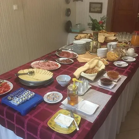 Oda ve Kahvaltı Fabianics Kastely 3*
