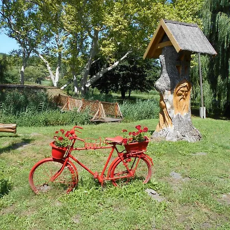 Fabianics Kastely Отель типа 