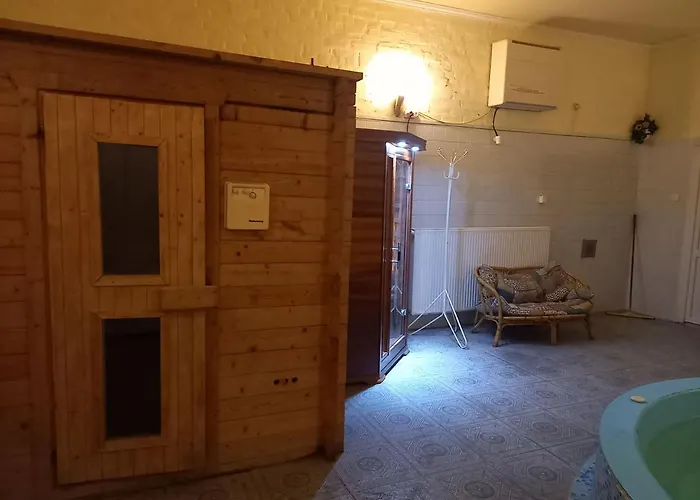 Bed and breakfast Fábiánics Kastély