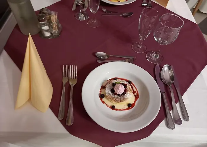 Fábiánics Kastély Bed and breakfast 3*