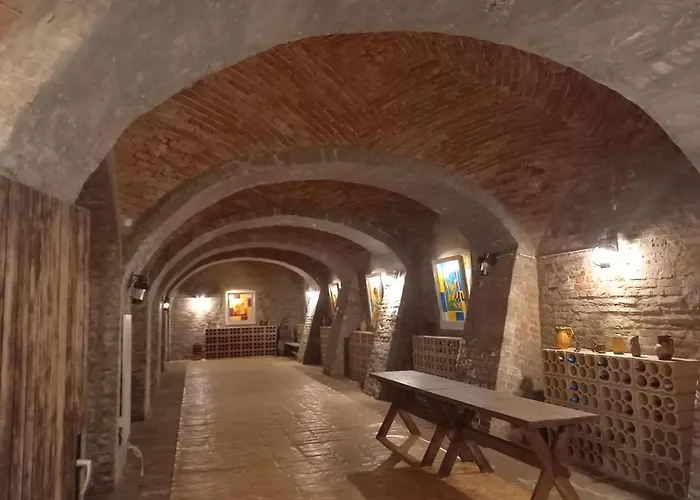 Fábiánics Kastély Bed and breakfast